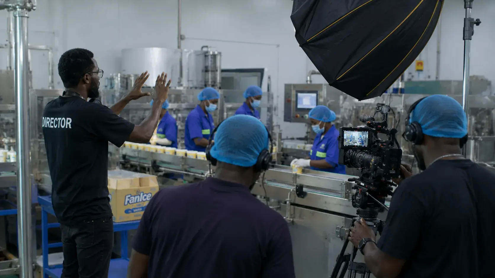 Behind the scenes at Criptonx Studios